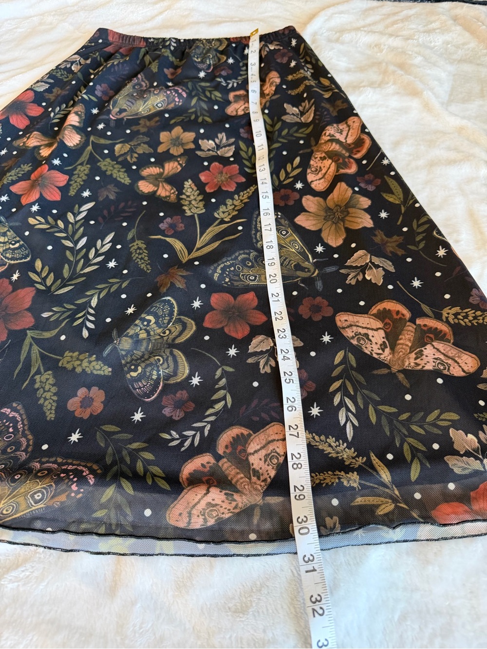 New ROMWE Black A-Line Skirt with Floral & Moth Print - Picture 7 of 8